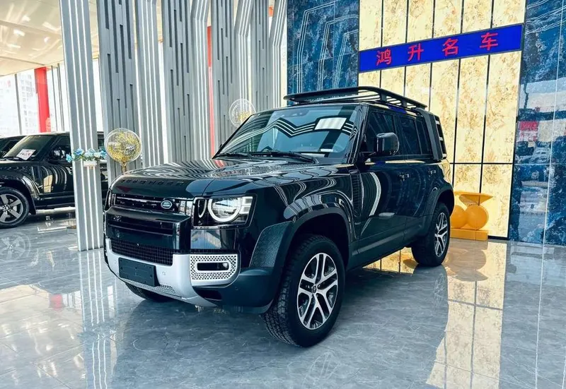 Land Rover Defender, 2024
