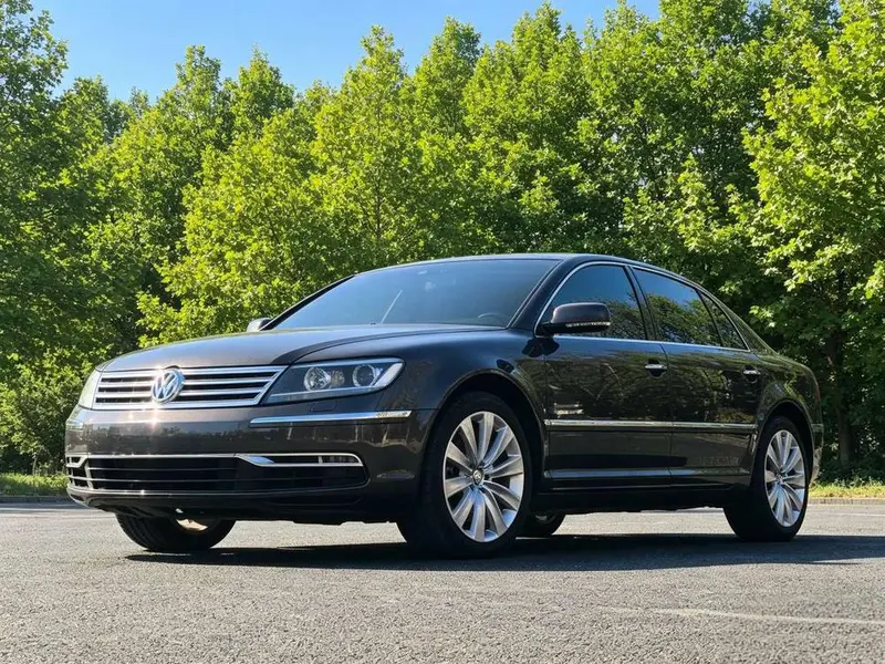 Volkswagen Phaeton 3.6L Prestige Version, 2012 — фото 1