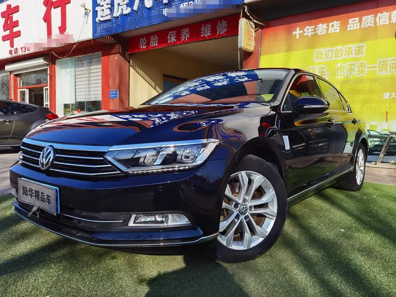 Volkswagen Magotan 330TSI DSG Leading Version, 2018 — фото 1