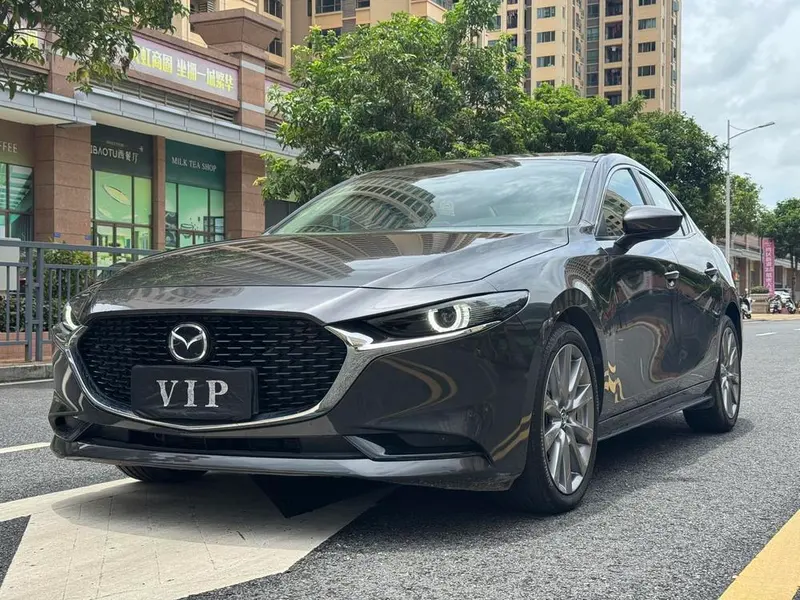 Mazda 3 Axela, 2023