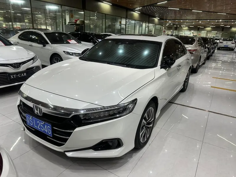 Honda Accord Sharp · Hybrid 2.0L Sharp Edition, 2022 — фото 1