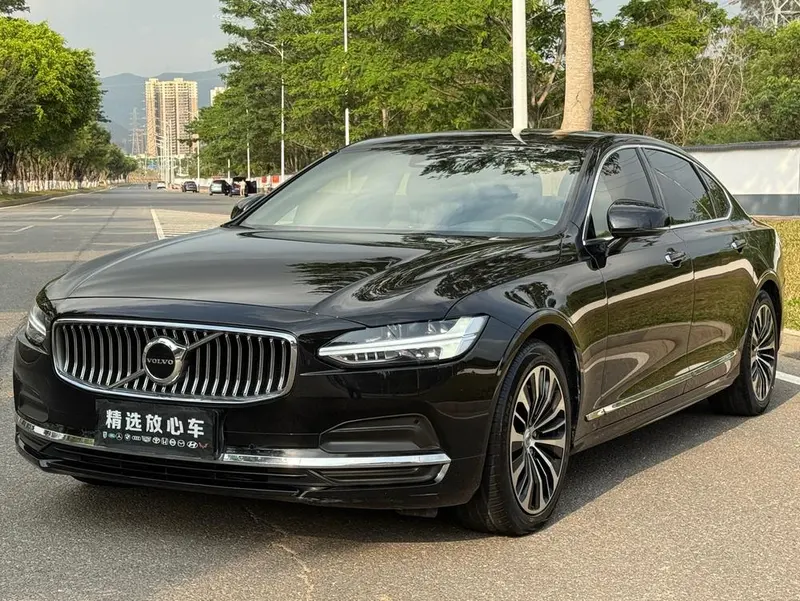 Volvo S90, 2023