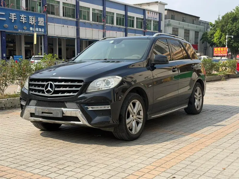 Mercedes-Benz M-Class ML 350 Version, 2012 — фото 1