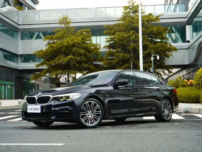 BMW 5-Series, 2019
