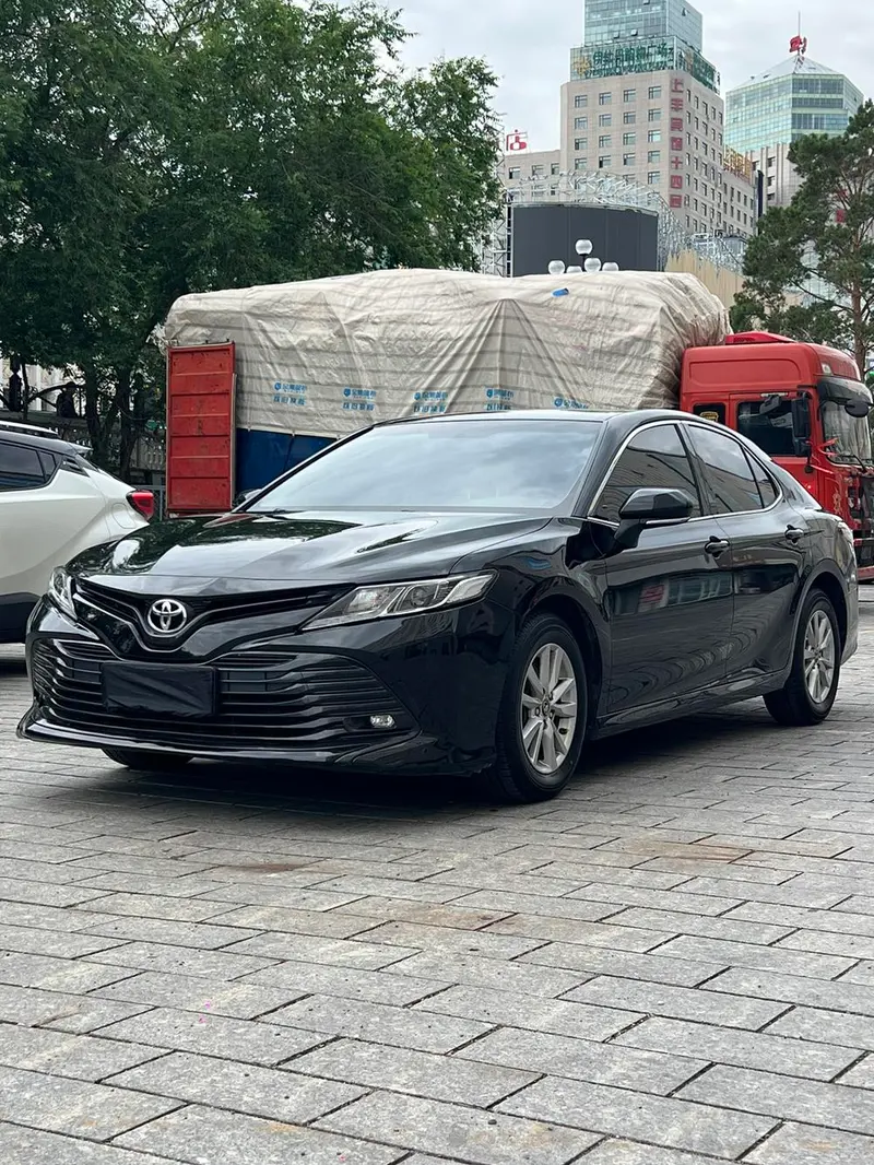Toyota Camry, 2018