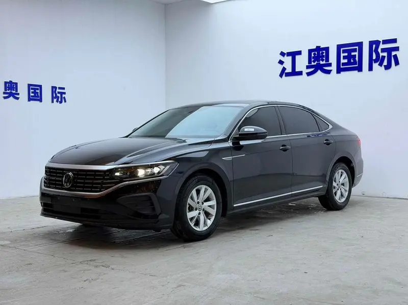 Volkswagen Passat, 2023