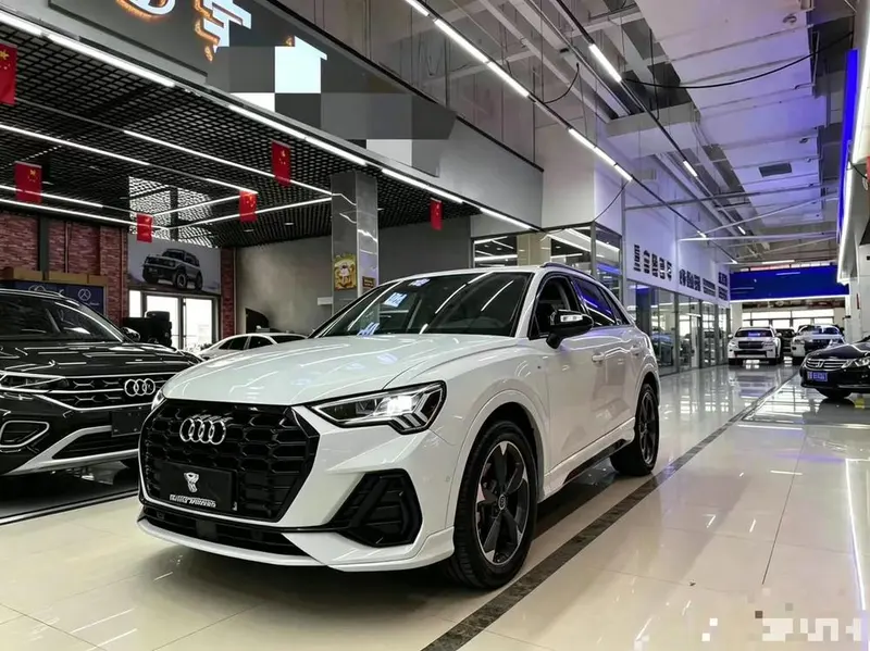 Audi Q3 35 TFSI Fashion Version, 2022 — фото 1