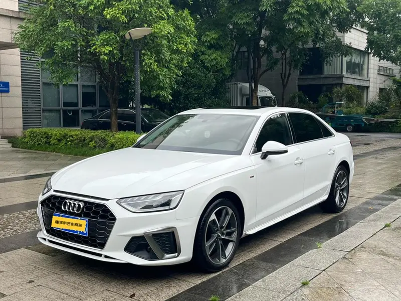 Audi A4L, 2020