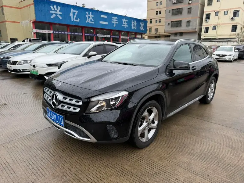 Mercedes-Benz GLA GLA 200 Fashion Version, 2016 — фото 1