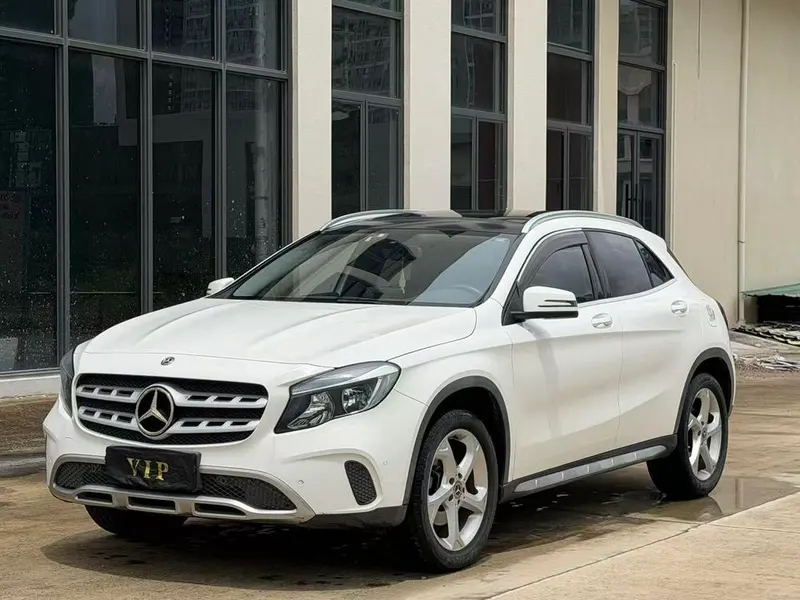 Mercedes-Benz GLA GLA 200 Fashion Version, 2017 — фото 1