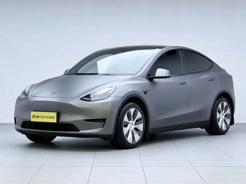 Tesla Model Y, 2022