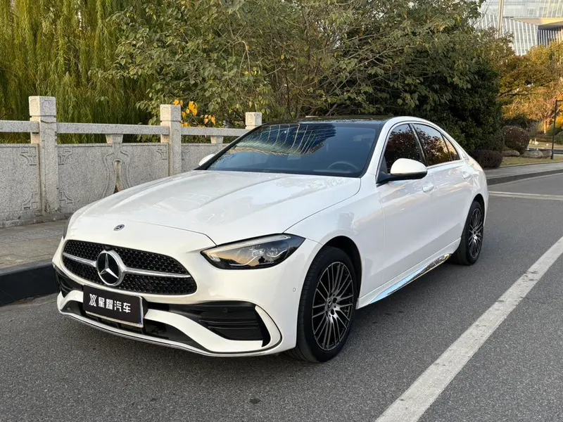 Mercedes-Benz C-Class, 2024