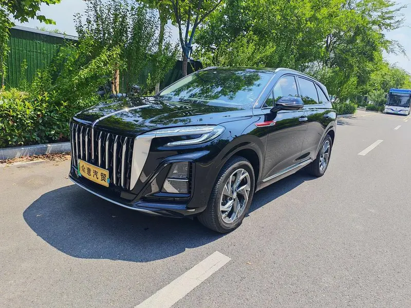 Hongqi HS3 PHEV 117km 劲为PLUS версия, 2025 — фото 1