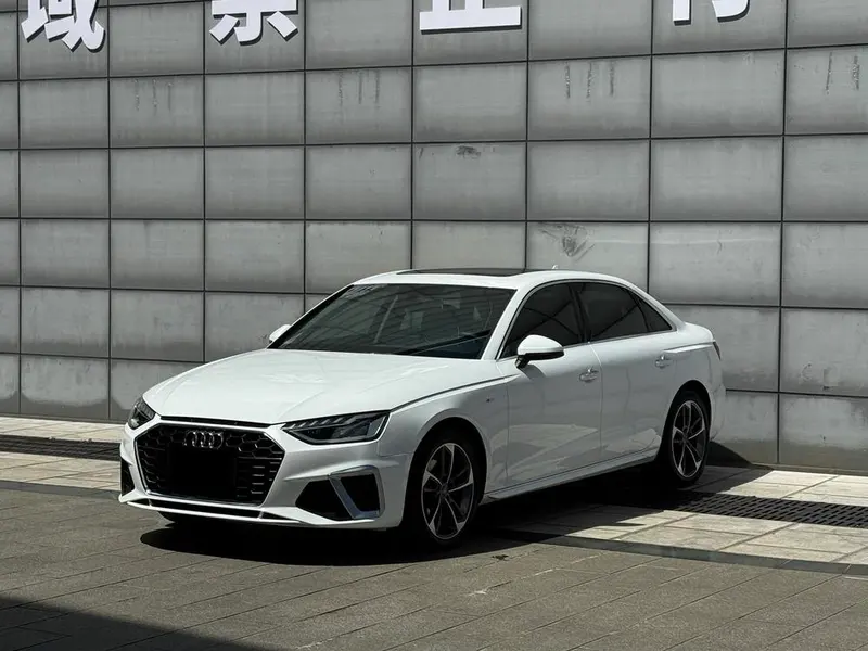 Audi A4L 40 TFSI Fashion Version, 2020 — фото 1