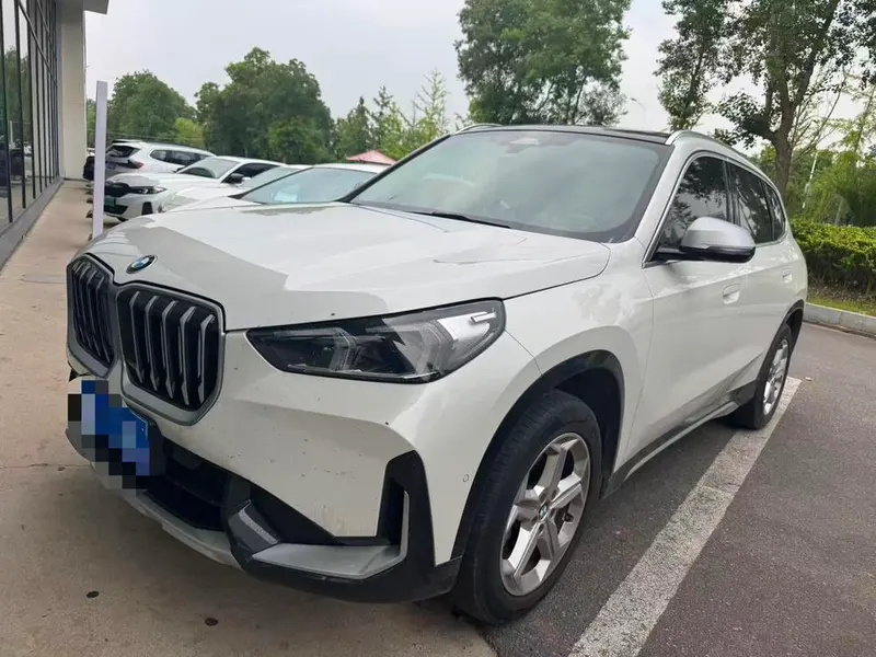 BMW X1 sDrive20Li X, 2023 — фото 1