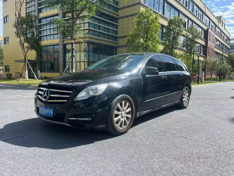 Mercedes-Benz R-Class, 2011