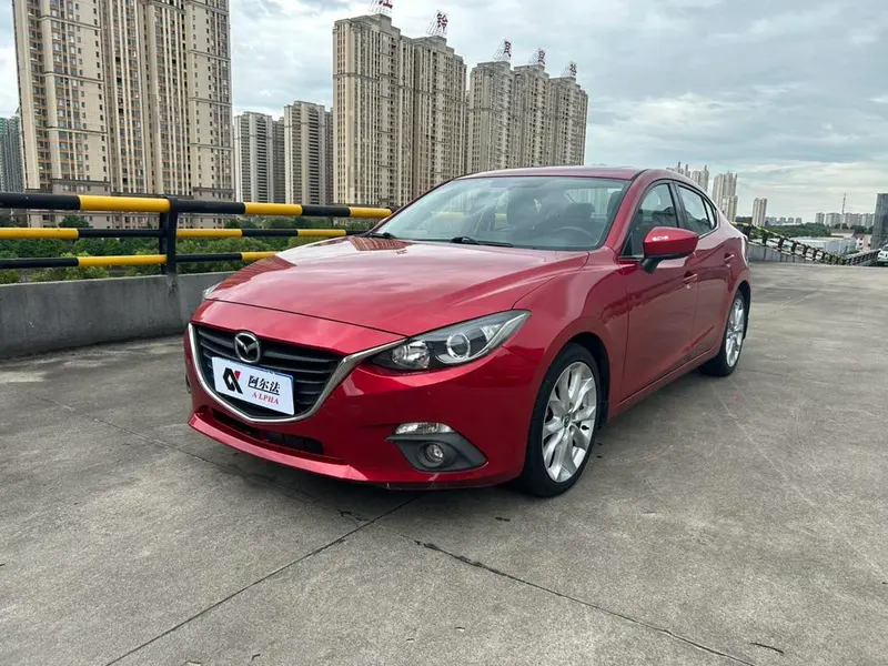 Mazda 3 Axela, 2016