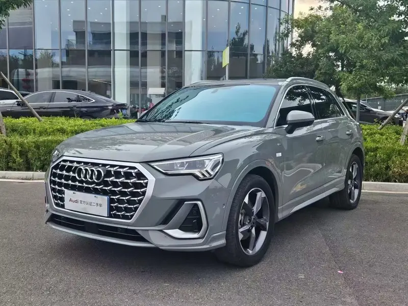 Audi Q3 35 TFSI Fashion Version, 2024 — фото 1