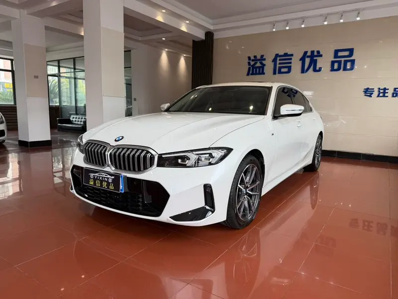 BMW 3-Series, 2023