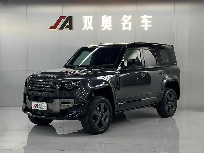 Land Rover Defender, 2024