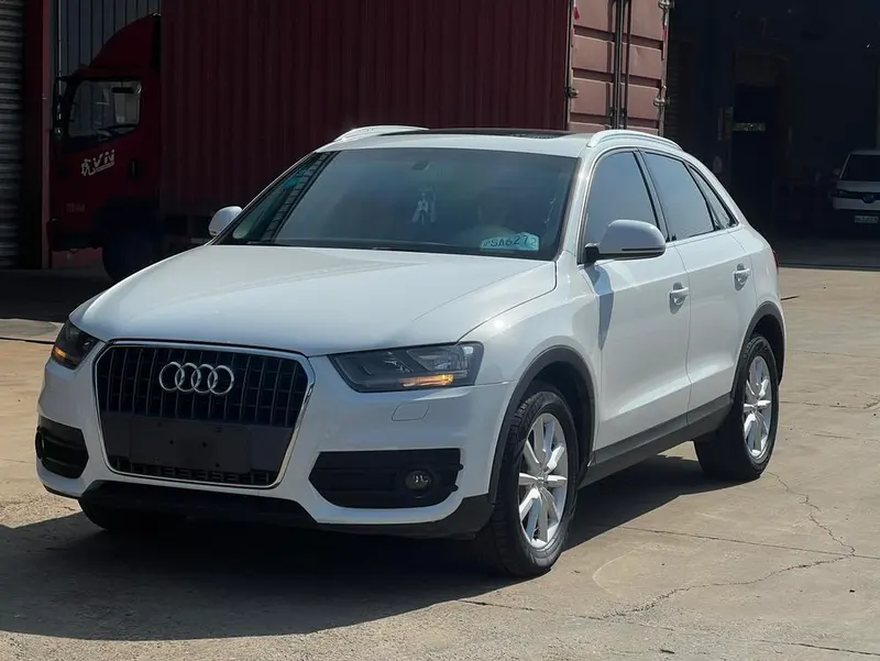 Audi Q3 35 TFSI Version, 2015 — фото 1