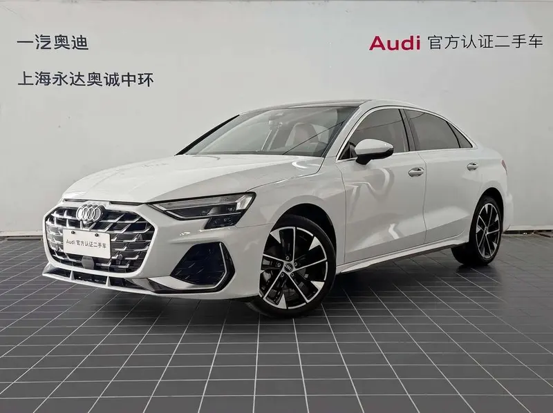 Audi A3 A3L Limousine 35 TFSI Rush Prestige Version, 2025 — фото 1