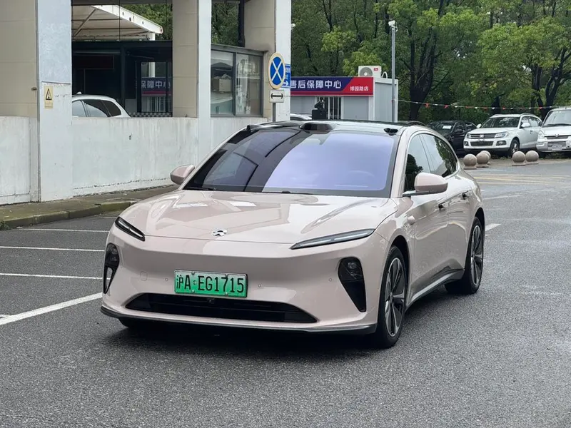 NIO ET5T 75kWh, 2024 — фото 1