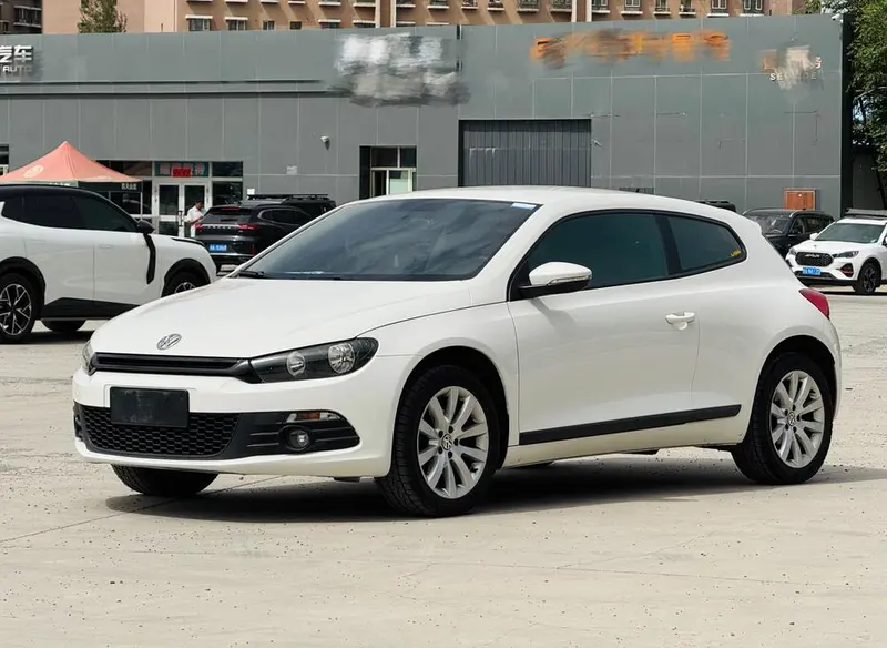 Volkswagen Scirocco, 2011