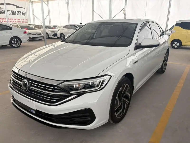 Volkswagen Sagitar, 2023