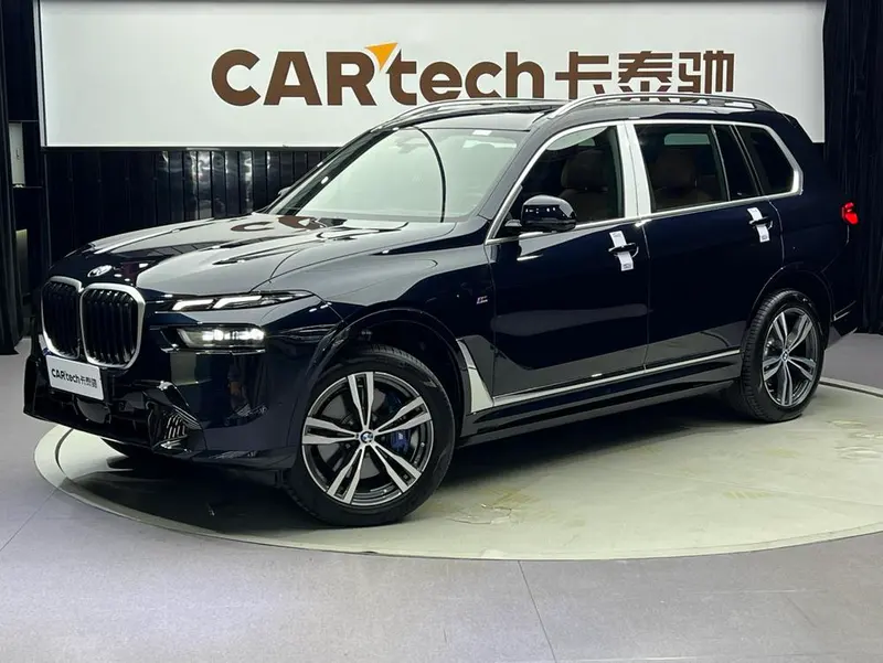 BMW X7, 2024