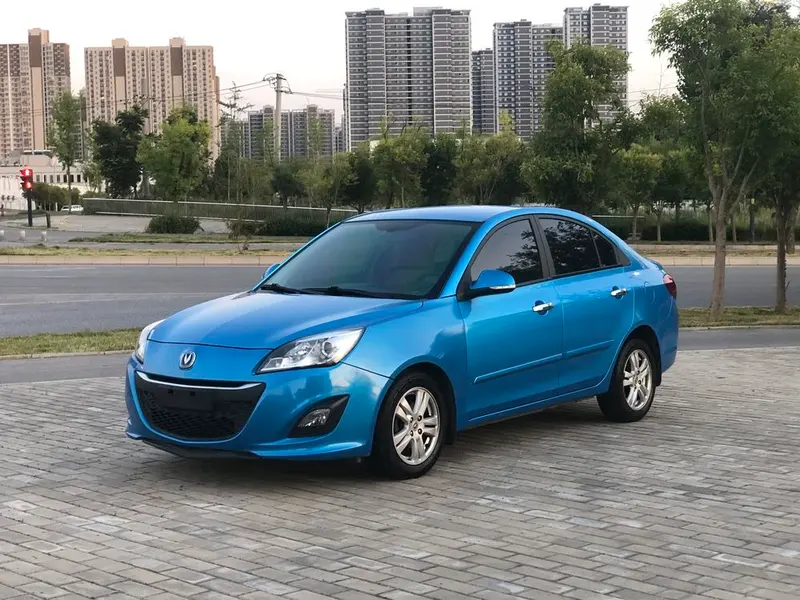 Changan Yuexiang V5 1.5L Manual Version, 2012 — фото 1