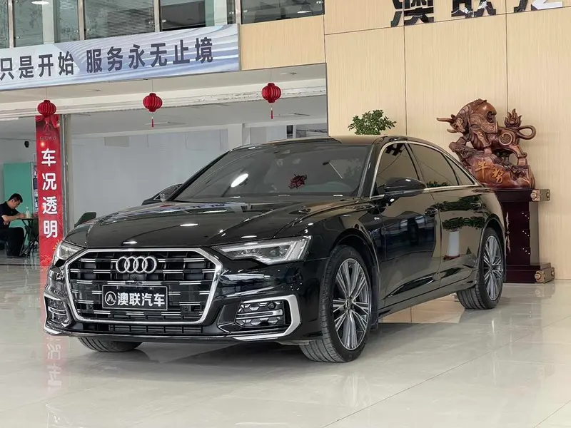 Audi A6L 45 TFSI Refined Version, 2025 — фото 1