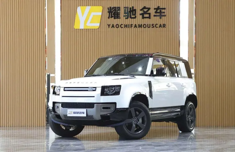 Land Rover Defender, 2025