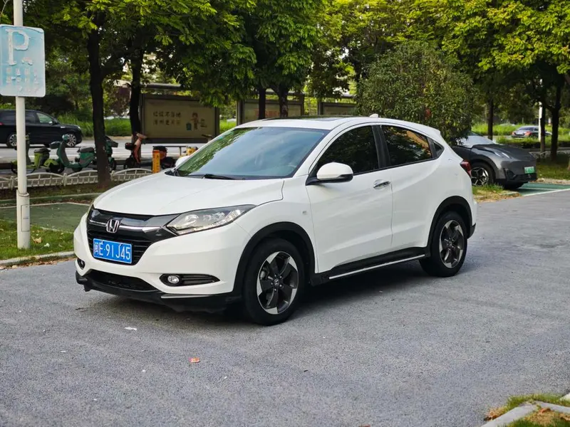 Honda Vezel 1.8L CVT 2WD Version, 2017 — фото 1