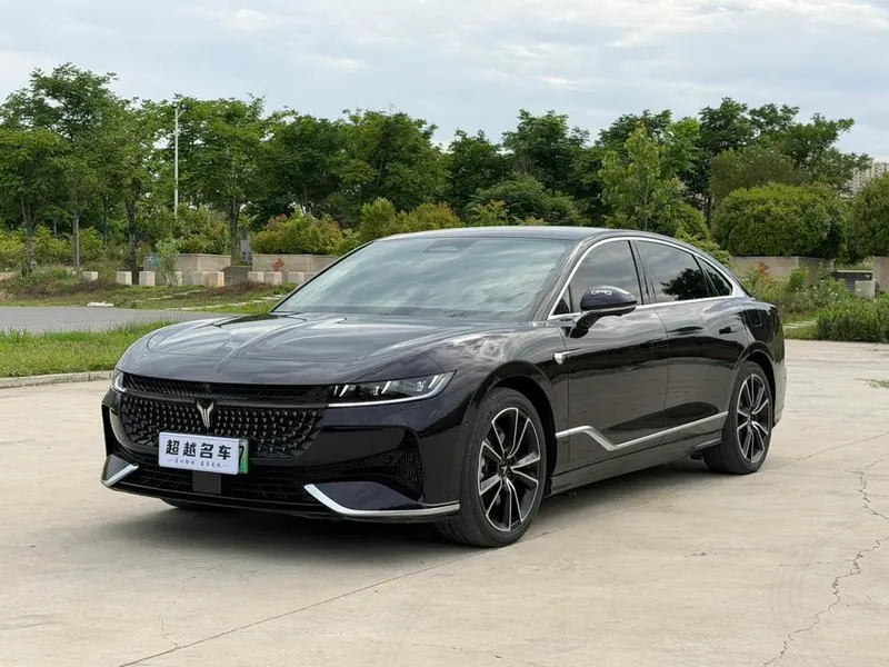 Voyah Zhuiguang PHEV, 2024