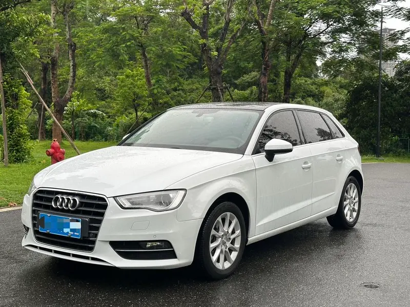 Audi A3 Sportback 35 TFSI Version, 2015 — фото 1