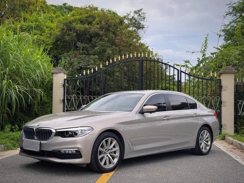 BMW 5-Series, 2018