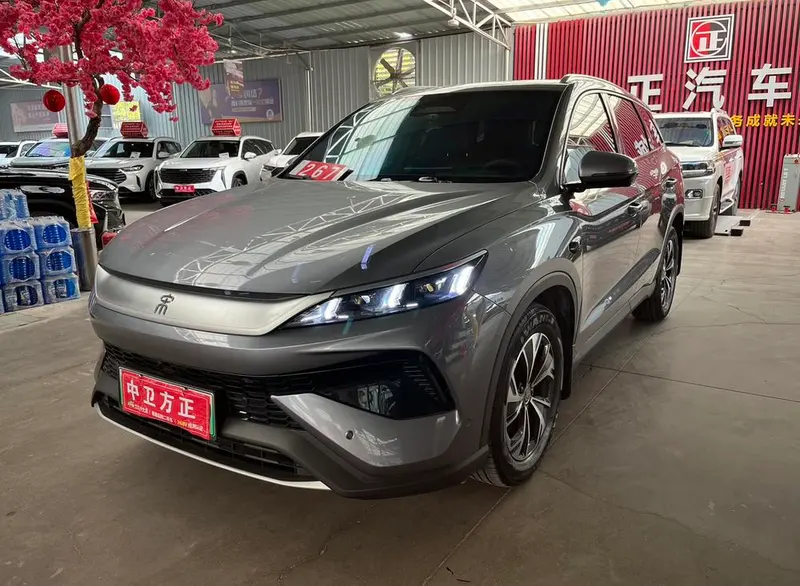 BYD Song Pro DM Smart Drive Edition DM-i 115KM Version, 2025 — фото 1