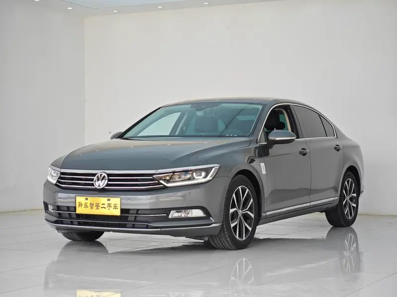 Volkswagen Magotan 330TSI DSG Premium Version, 2017 — фото 1