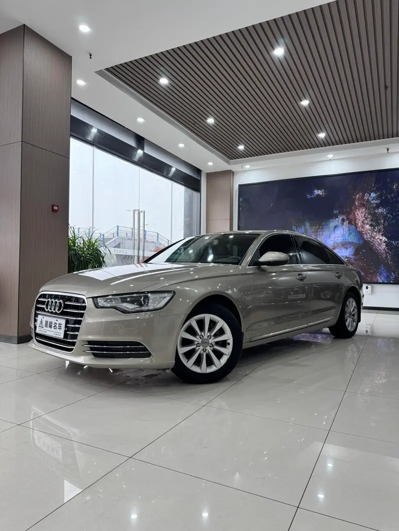 Audi A6L 30 FSI Luxury Version, 2012 — фото 1