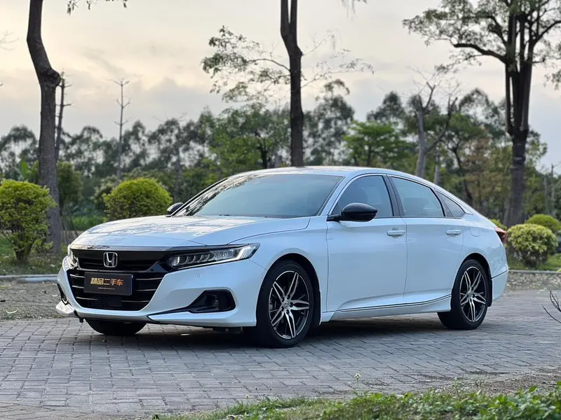 Honda Accord 260TURBO · Premium Edition, 2022 — фото 1