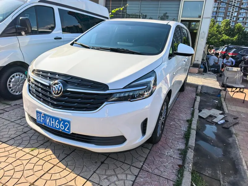 Buick GL8, 2022