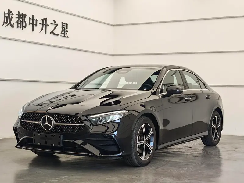 Mercedes-Benz A-Class A 200 L Fashion Edition, 2024 — фото 1