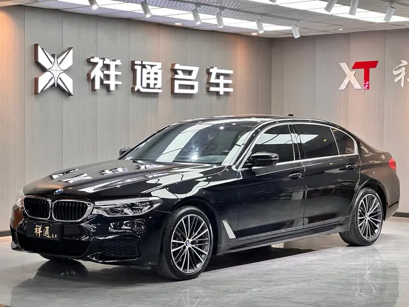 BMW 5-Series, 2020