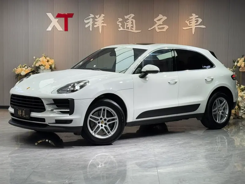 Porsche Macan, 2021