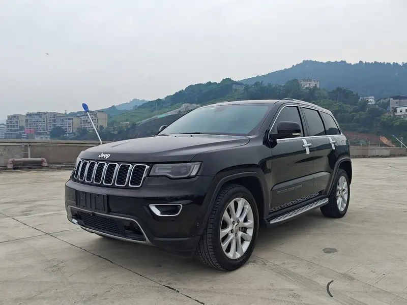 Jeep Grand Cherokee (Import), 2016