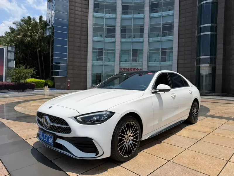 Mercedes-Benz C-Class, 2024