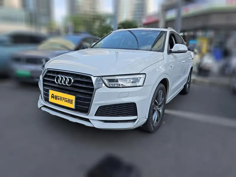 Audi Q3 30 Version 35 TFSI Sport Version, 2018 — фото 1