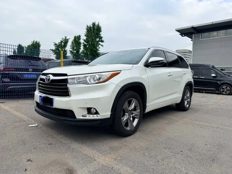 Toyota Highlander, 2015
