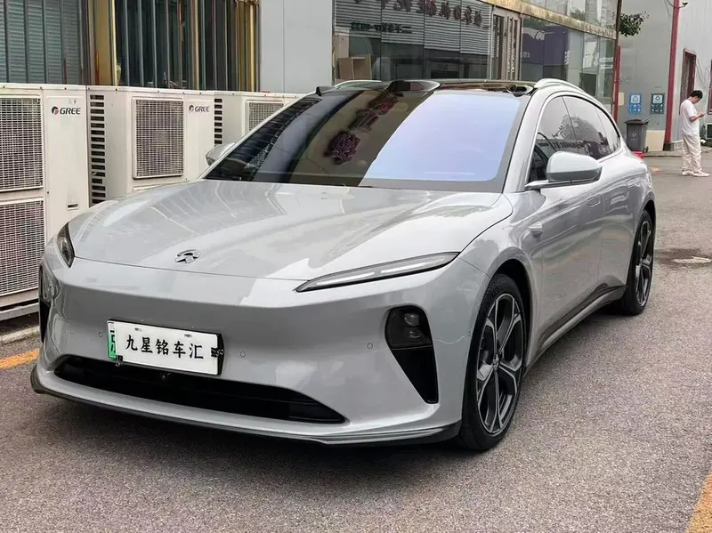 NIO ET5T 75kWh, 2023 — фото 1